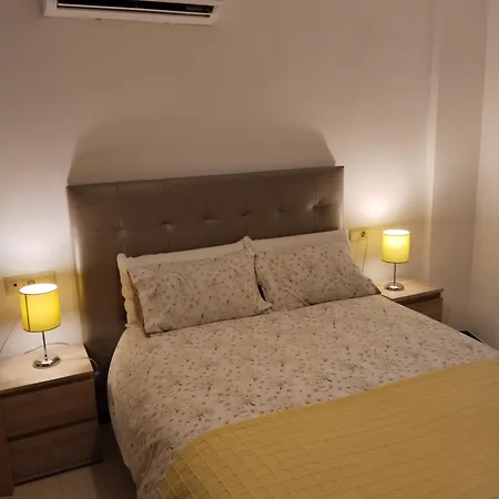 Reyes Apartamento Monachil